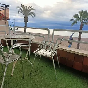 Piso Jover Mayores De 25 Anos !! Appartement Lloret de Mar