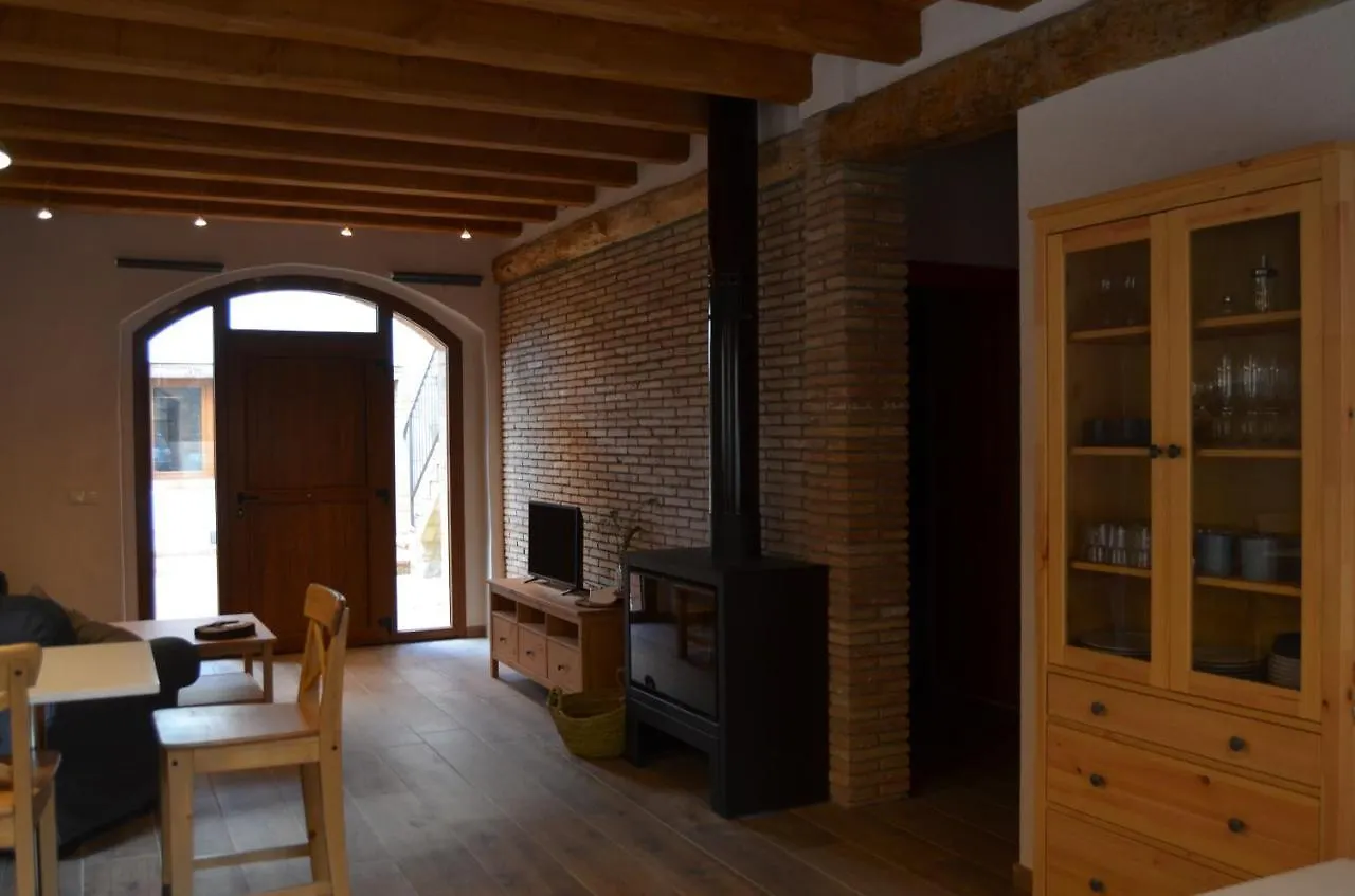 Cal Puo Turismo Rural Collsuspina Country house