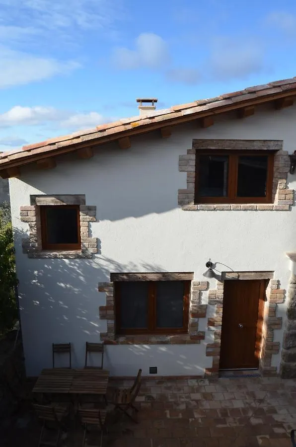 Cal Puo Turismo Rural Collsuspina 0*,